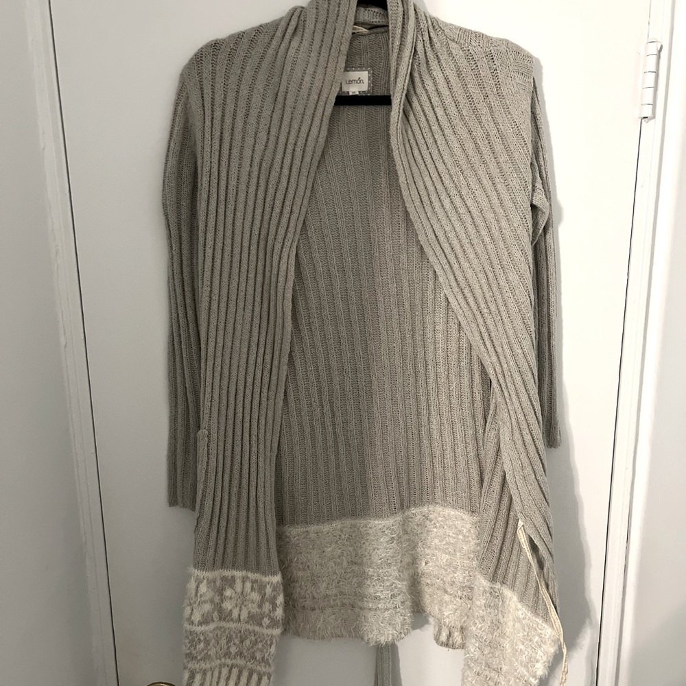 LEMON - Sweater Robe with Detailing